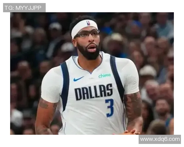 年薪5413万，又一次受伤倒下！NBA最软弱的超巨，真该考虑退役了